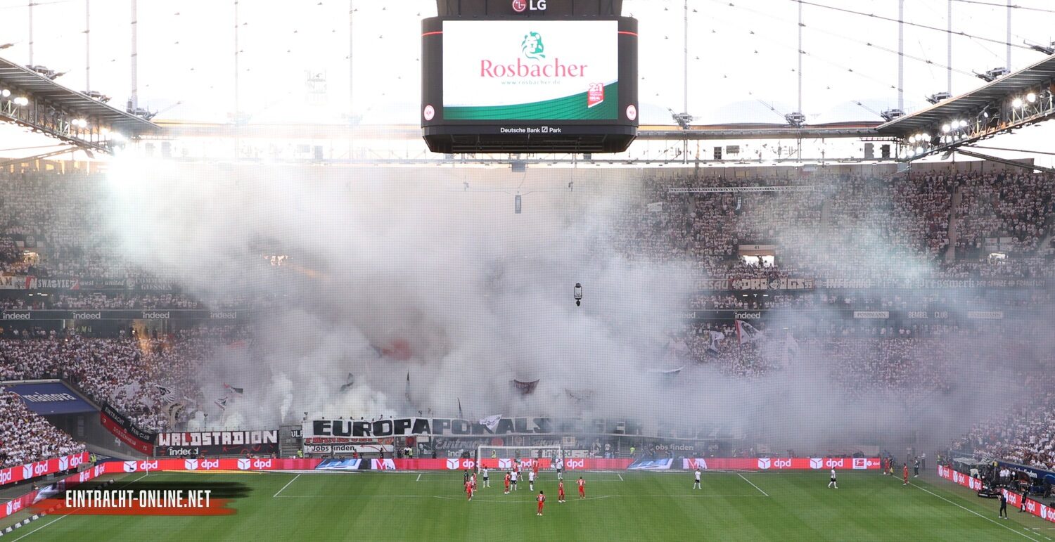 Eintracht Frankfurt – FC Bayern München 1-6 (24)