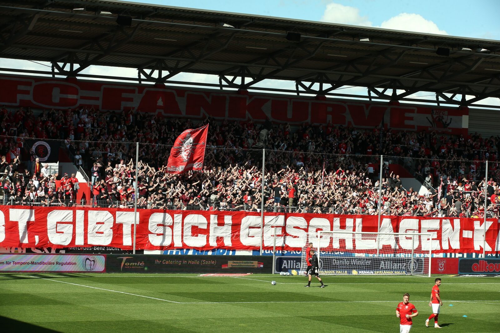 Hallescher FC – SpVgg Unterhaching 0-1 (1)