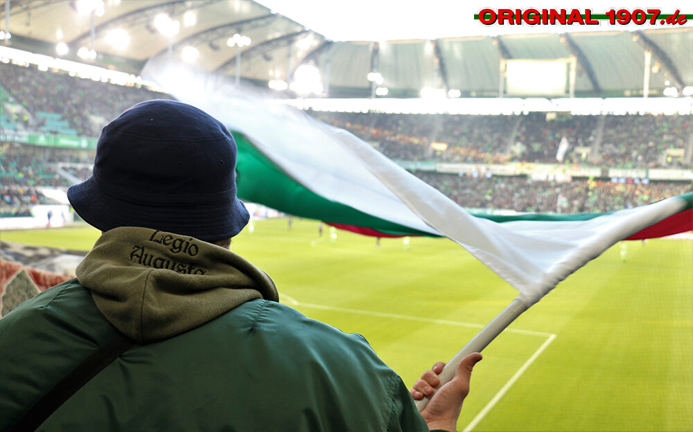 VfL Wolfsburg vs FC Augsburg (1-2) (6)