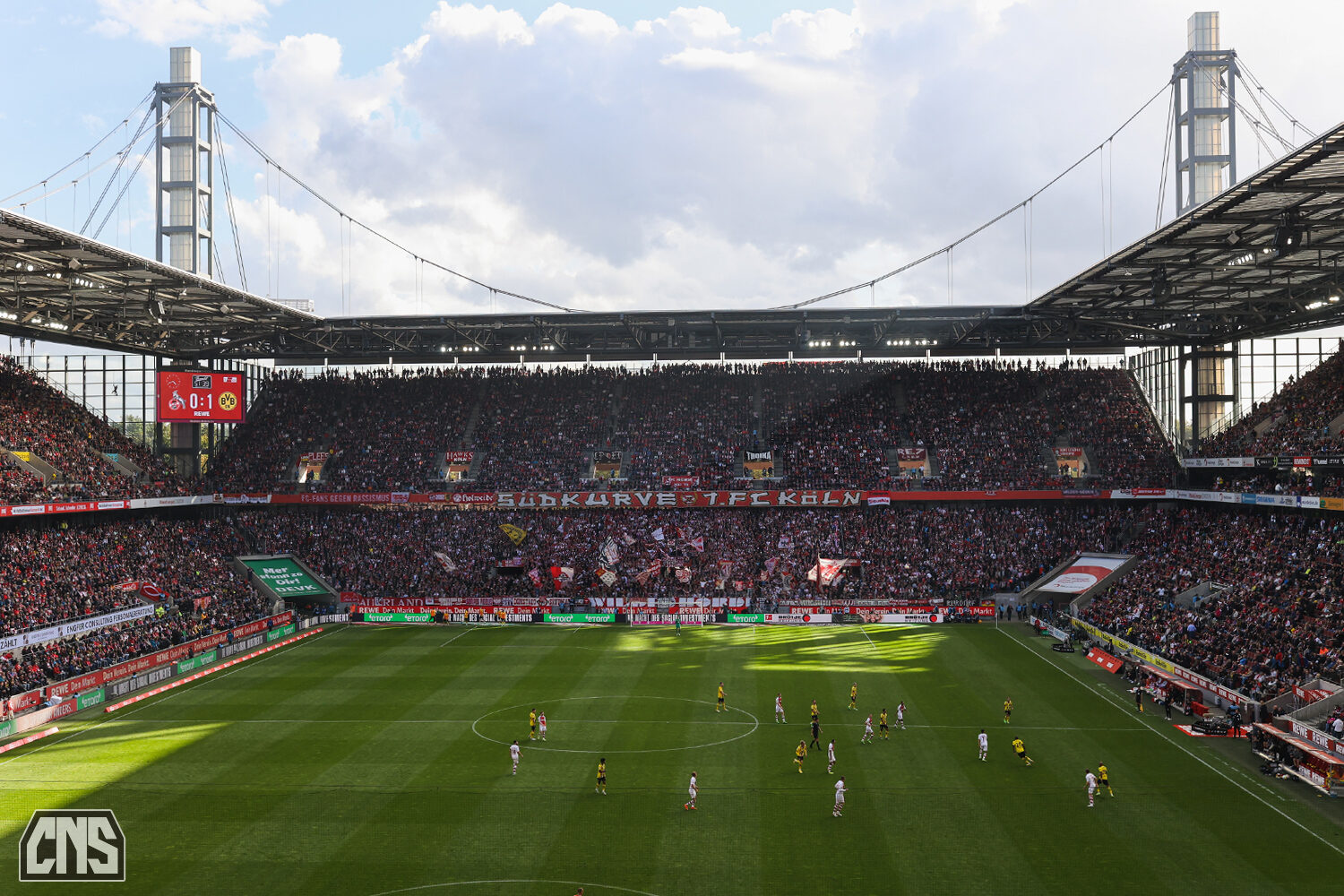 1. FC Köln – Borussia Dortmund 3-2 (10)