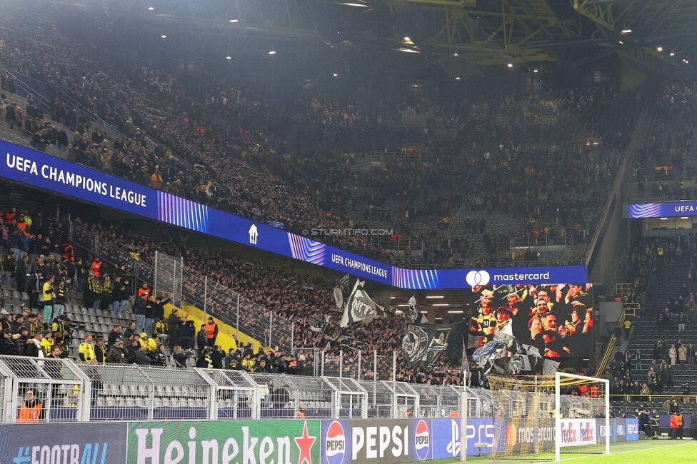 Borussia Dortmund – SK Sturm Graz 1-0 (66)