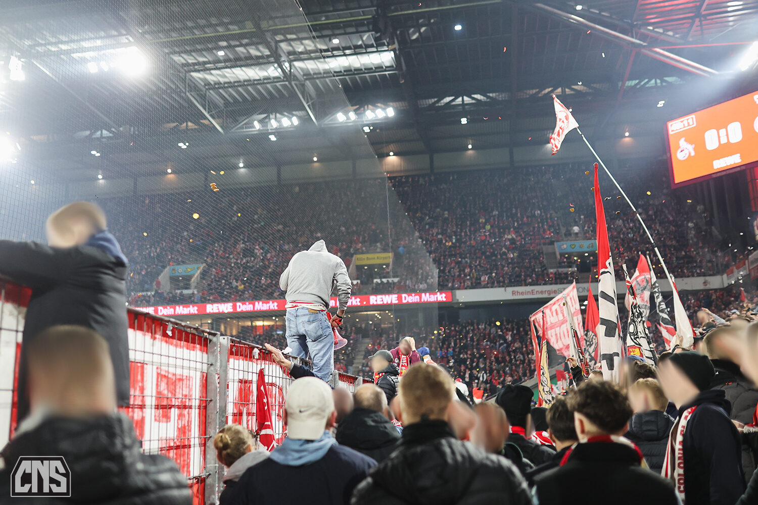 1. FC Köln – Eintracht Frankfurt 2-0 (23)
