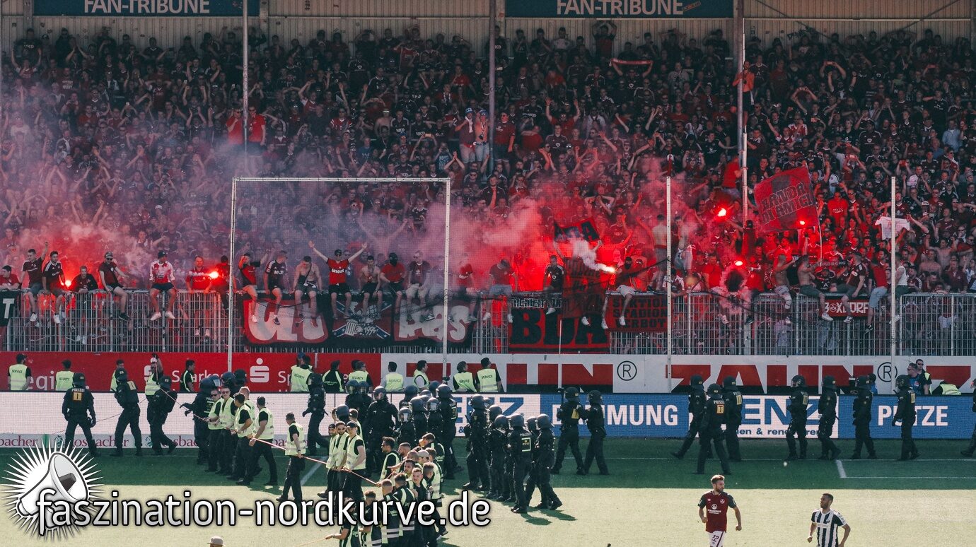 1. FC Nürnberg vs Eintracht Braunschweig (2-0) (31)