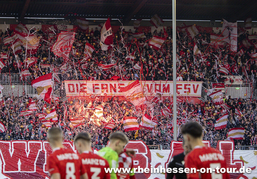 1. FSV Mainz 05 U19 – Manchester City U19 2-1 (2)