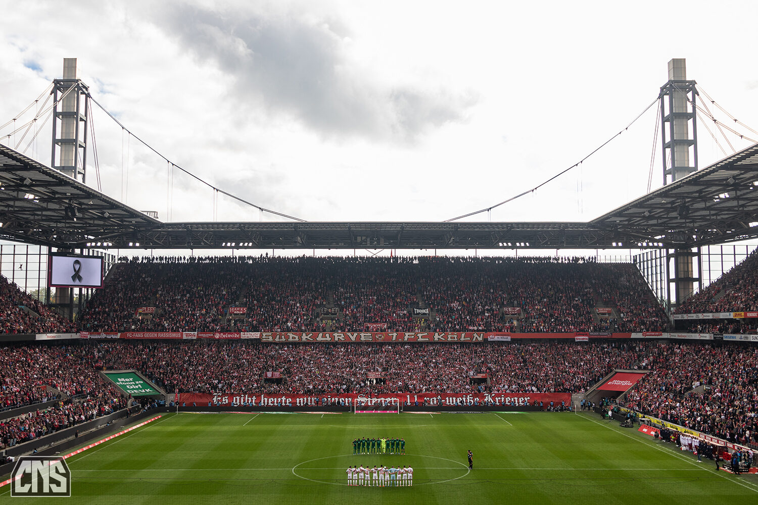 1. FC Köln – Borussia Mönchengladbach 3-1 (48)