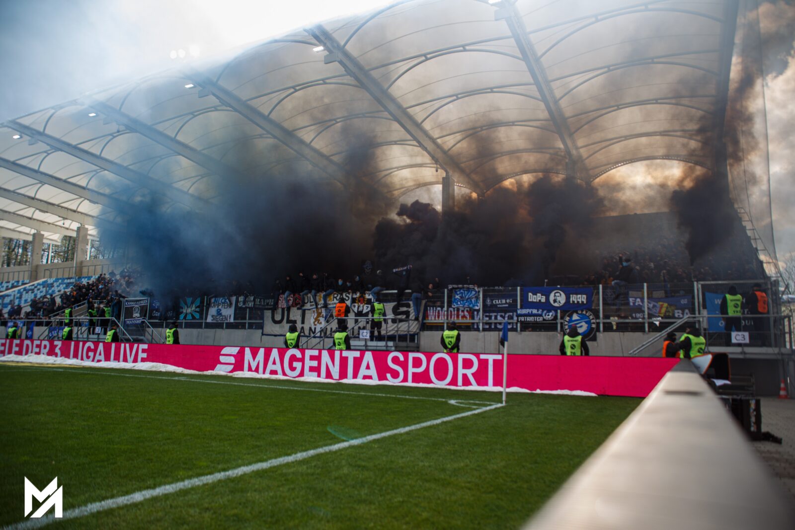 1. FC Saarbrücken – SV Waldhof Mannheim 0-0 (10)