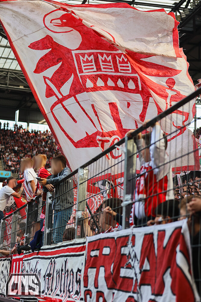 1. FC Köln – VfB Stuttgart 0-2 (53)