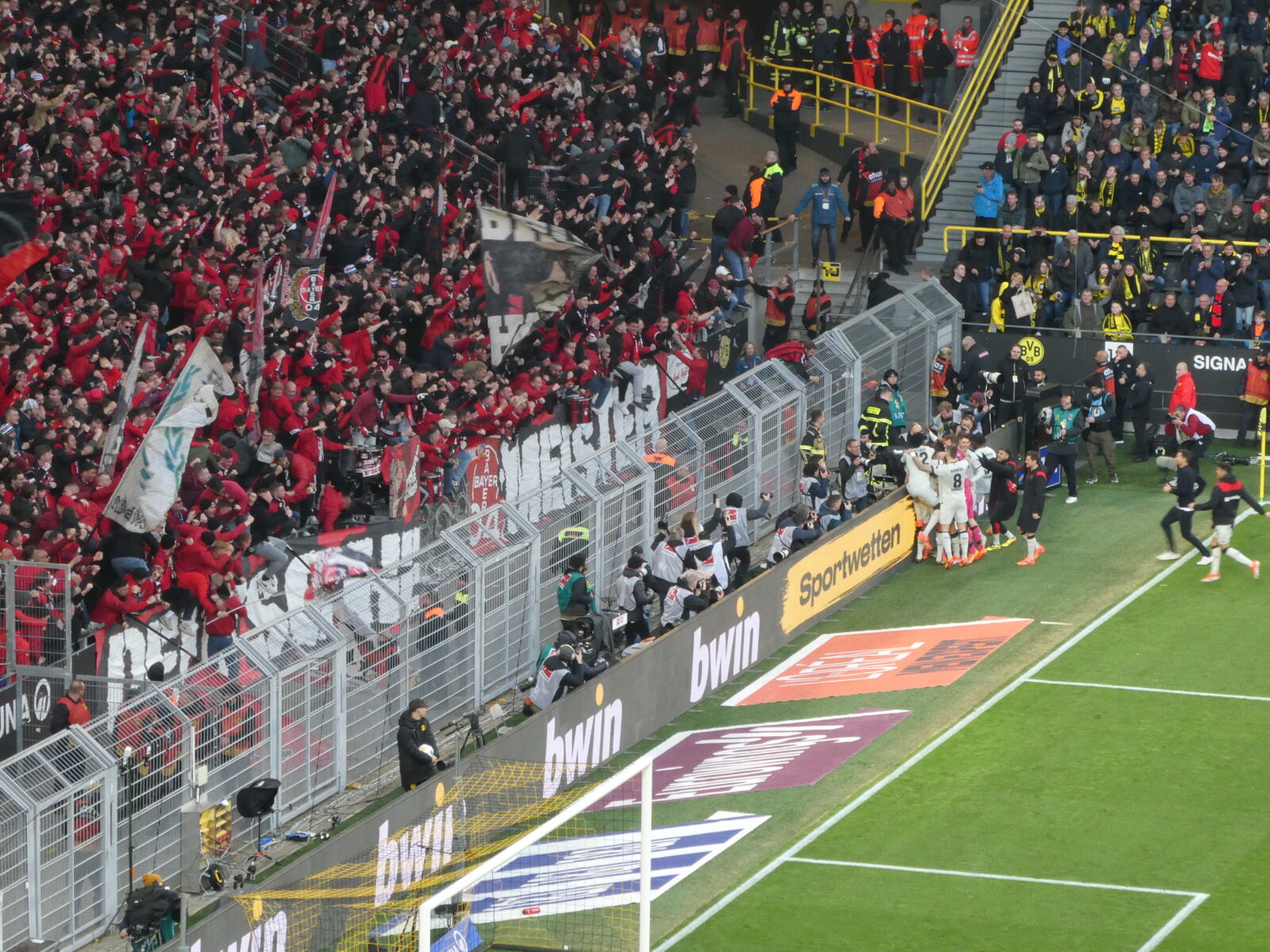 Borussia Dortmund – Bayer 04 Leverkusen 1-1 (4)