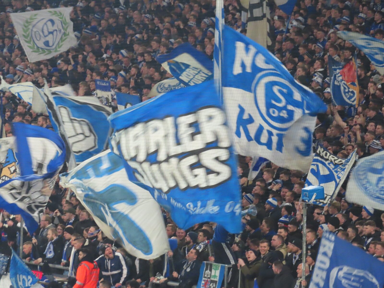 FC Schalke 04 – VfL Wolfsburg 0-0 (7)