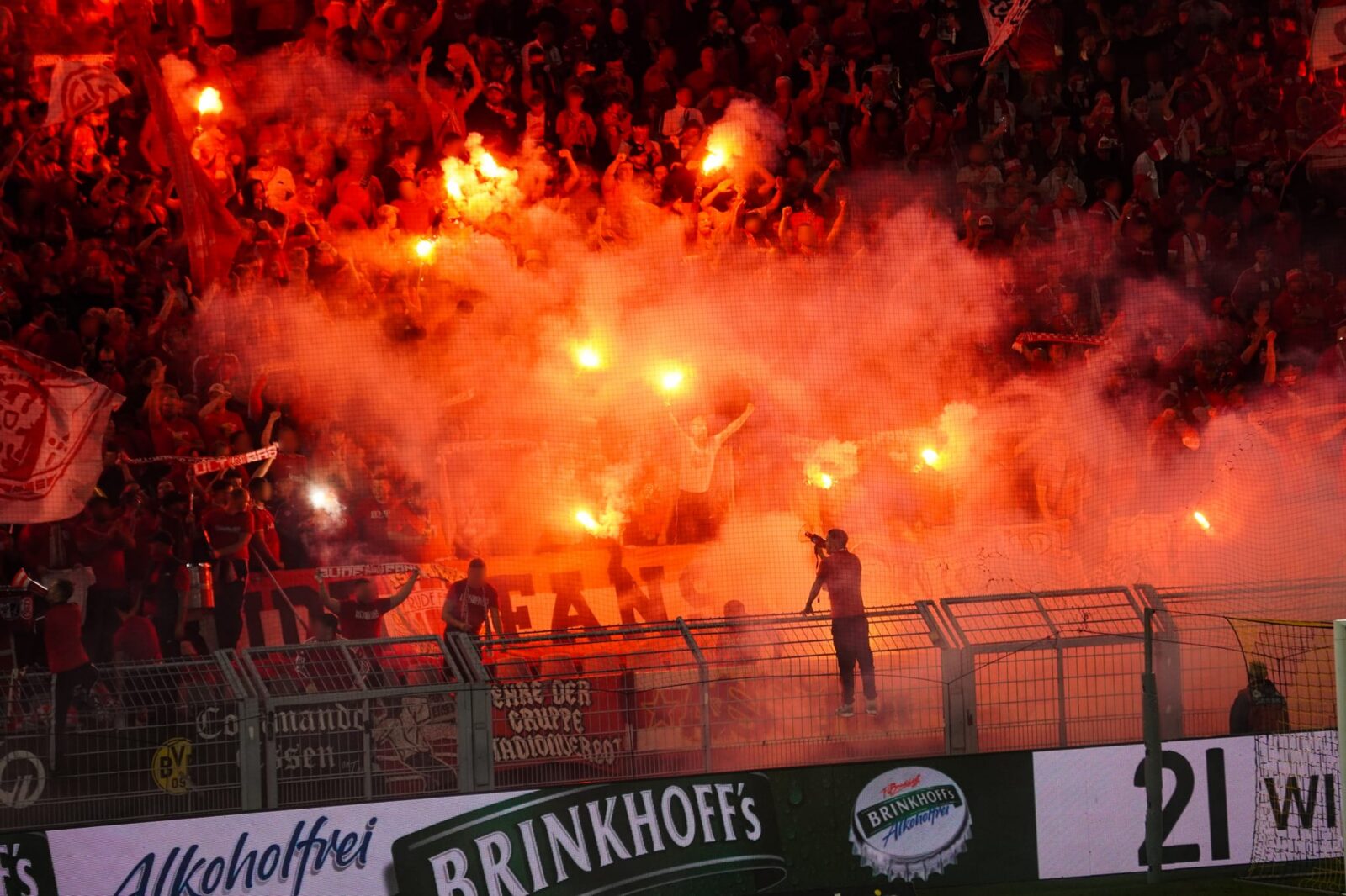 Borussia Dortmund II – Rot-Weiss Essen 1-2 (40)