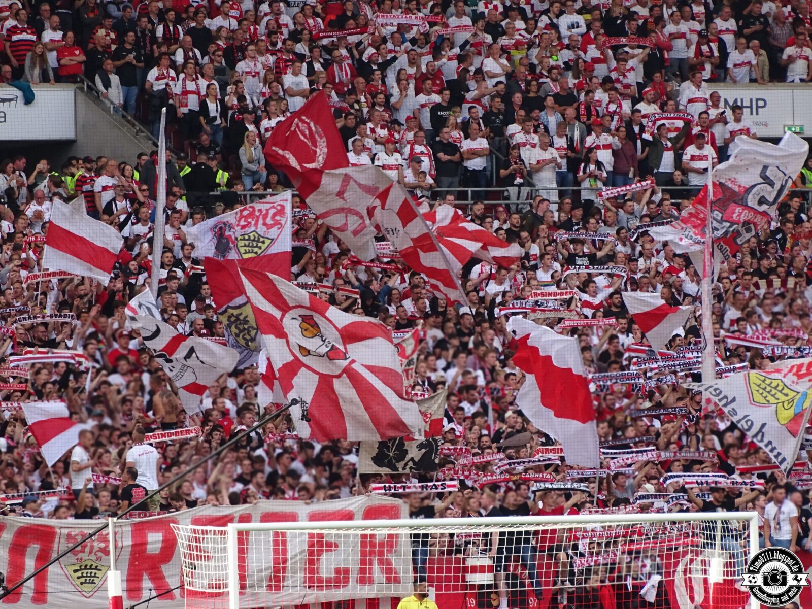 VfB Stuttgart – VfL Wolfsburg 3-1 (27)