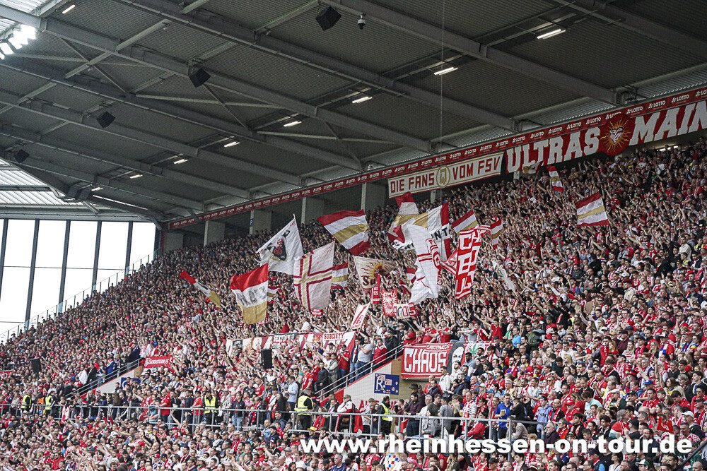1. FSV Mainz 05 – FC Bayern München 3-1 (25)