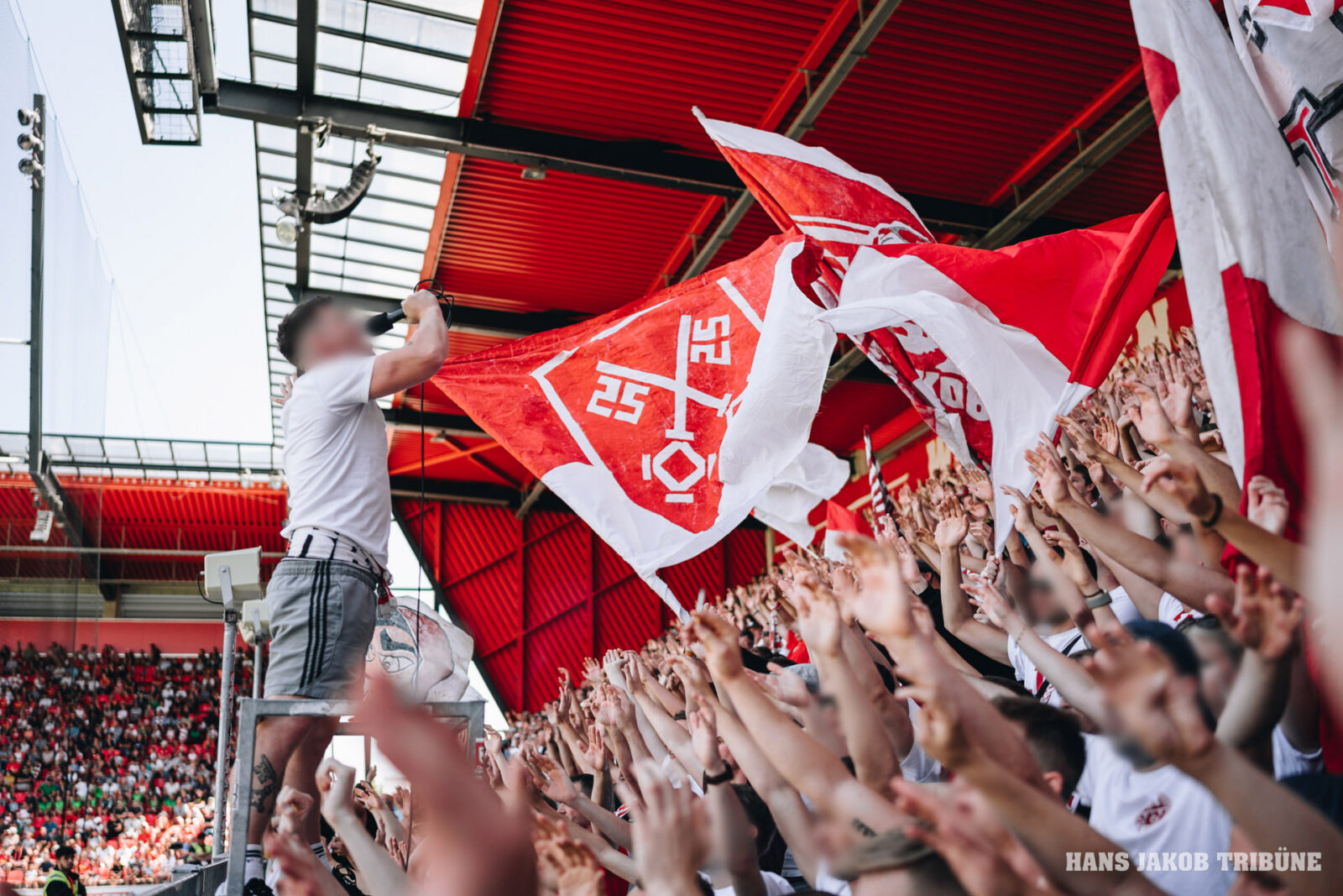 SSV Jahn Regensburg – SV Darmstadt 98 2-0 (12)