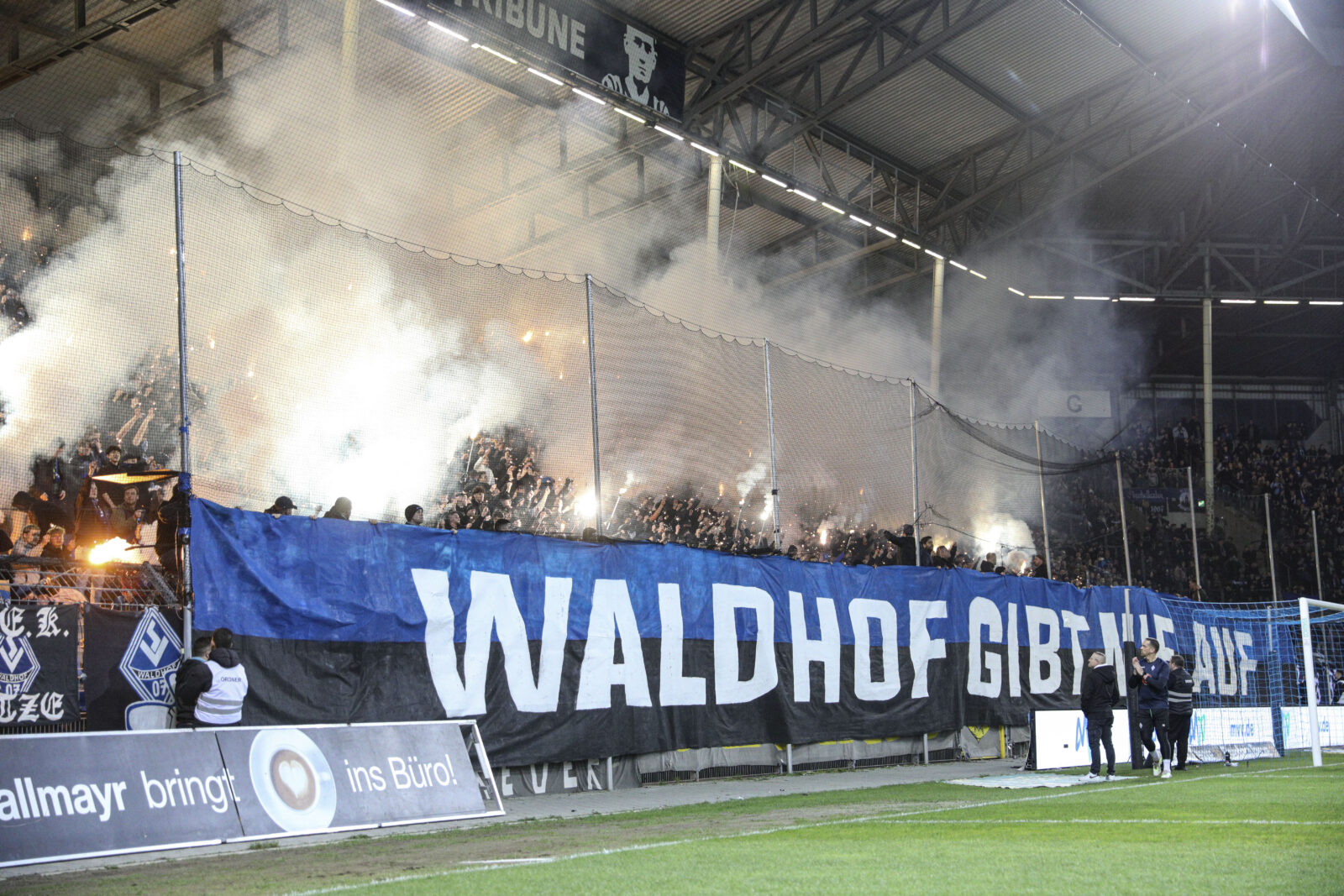 SV Waldhof Mannheim – DSC Arminia Bielefeld 1-0 (9)