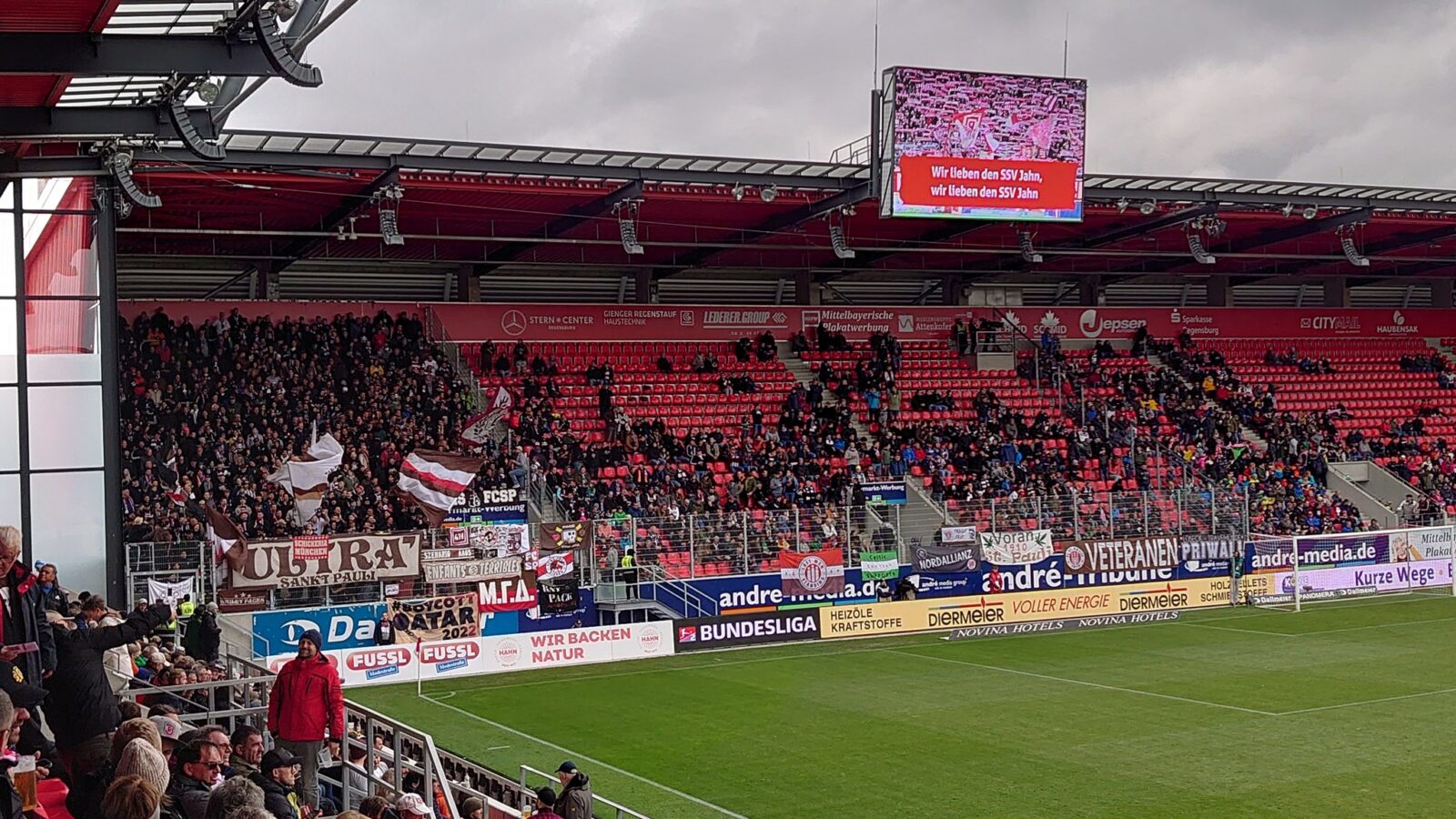 SSV Jahn Regensburg – FC St. Pauli 2-0 (1)