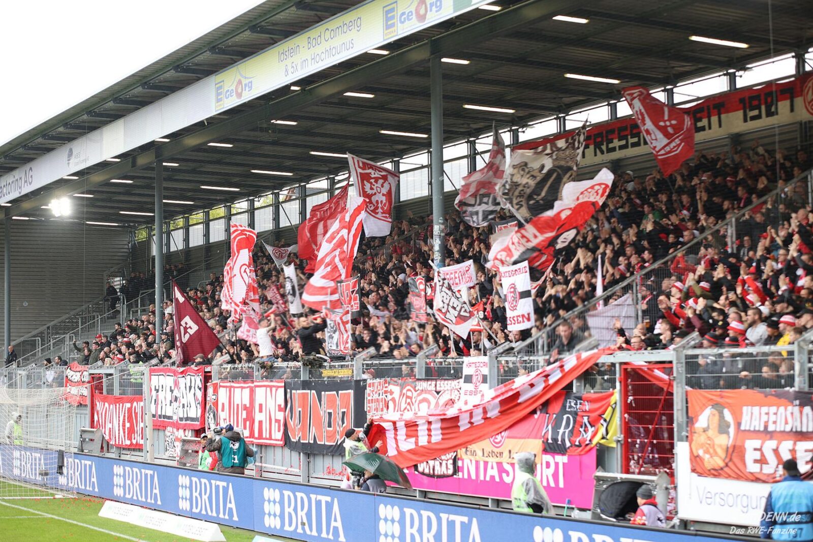 SV Wehen – Rot-Weiss Essen 3-1 (5)