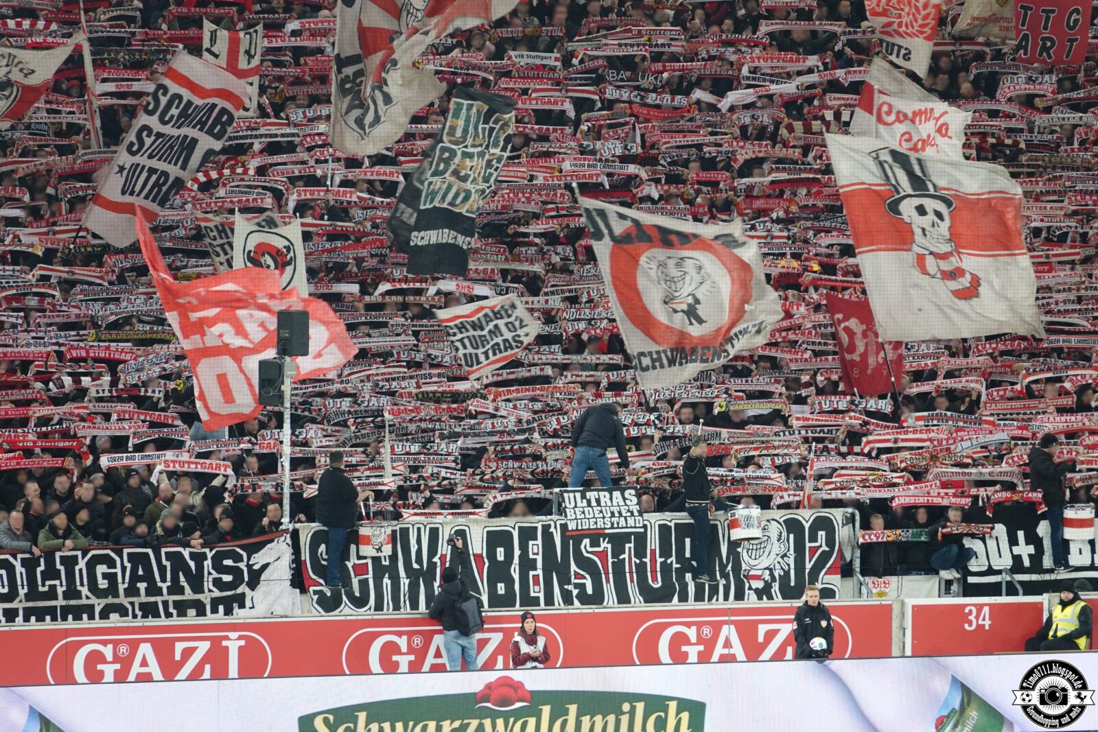 VfB Stuttgart – FC Augsburg 3-0 (56)