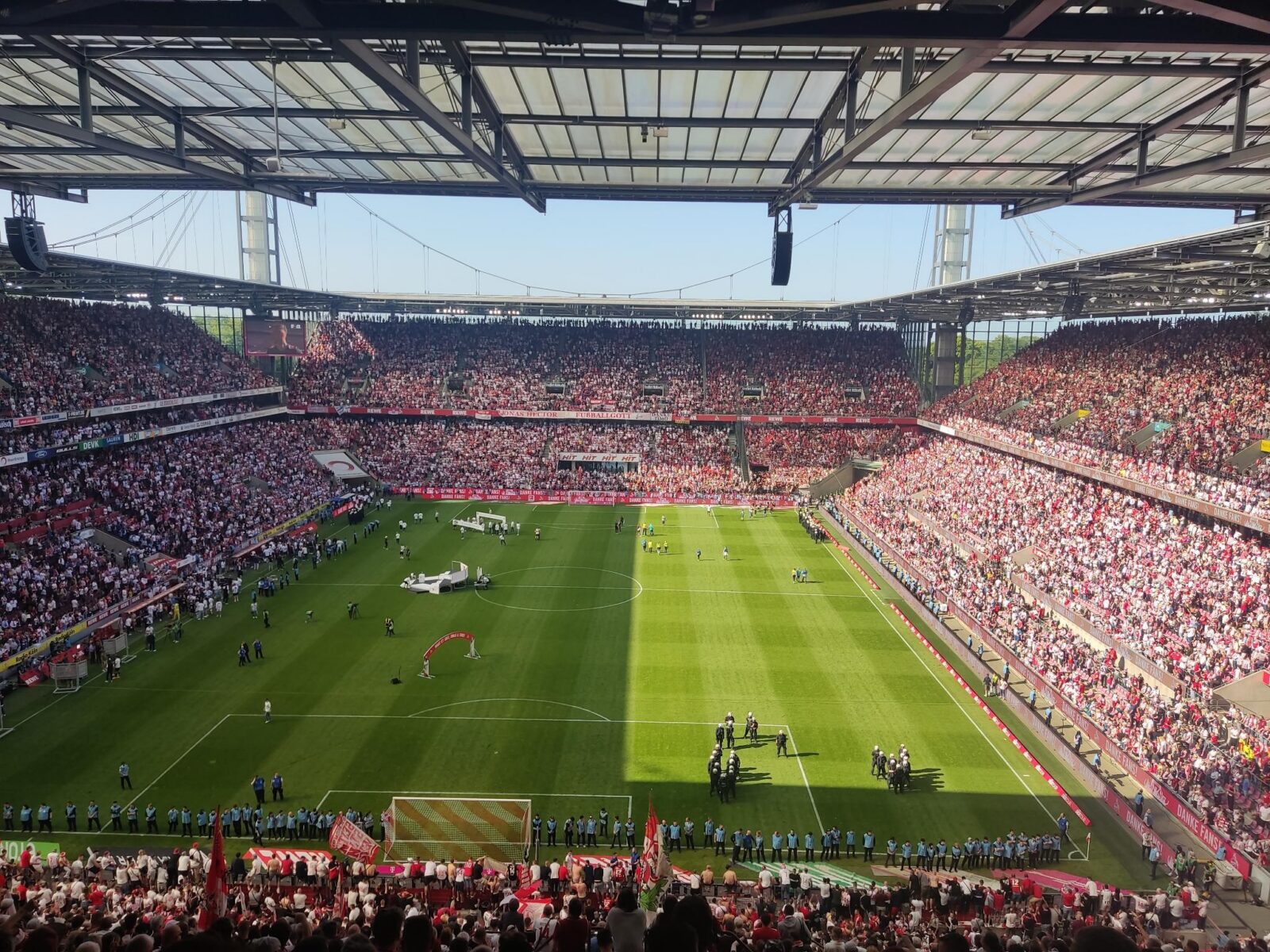 1. FC Köln – FC Bayern München 1-2 (3)