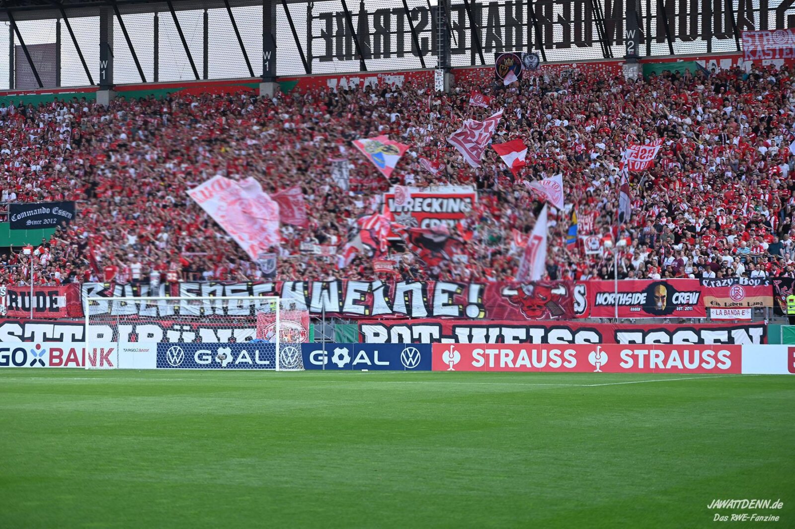 Rot-Weiss Essen -RB Leipzig 1-4 (35)