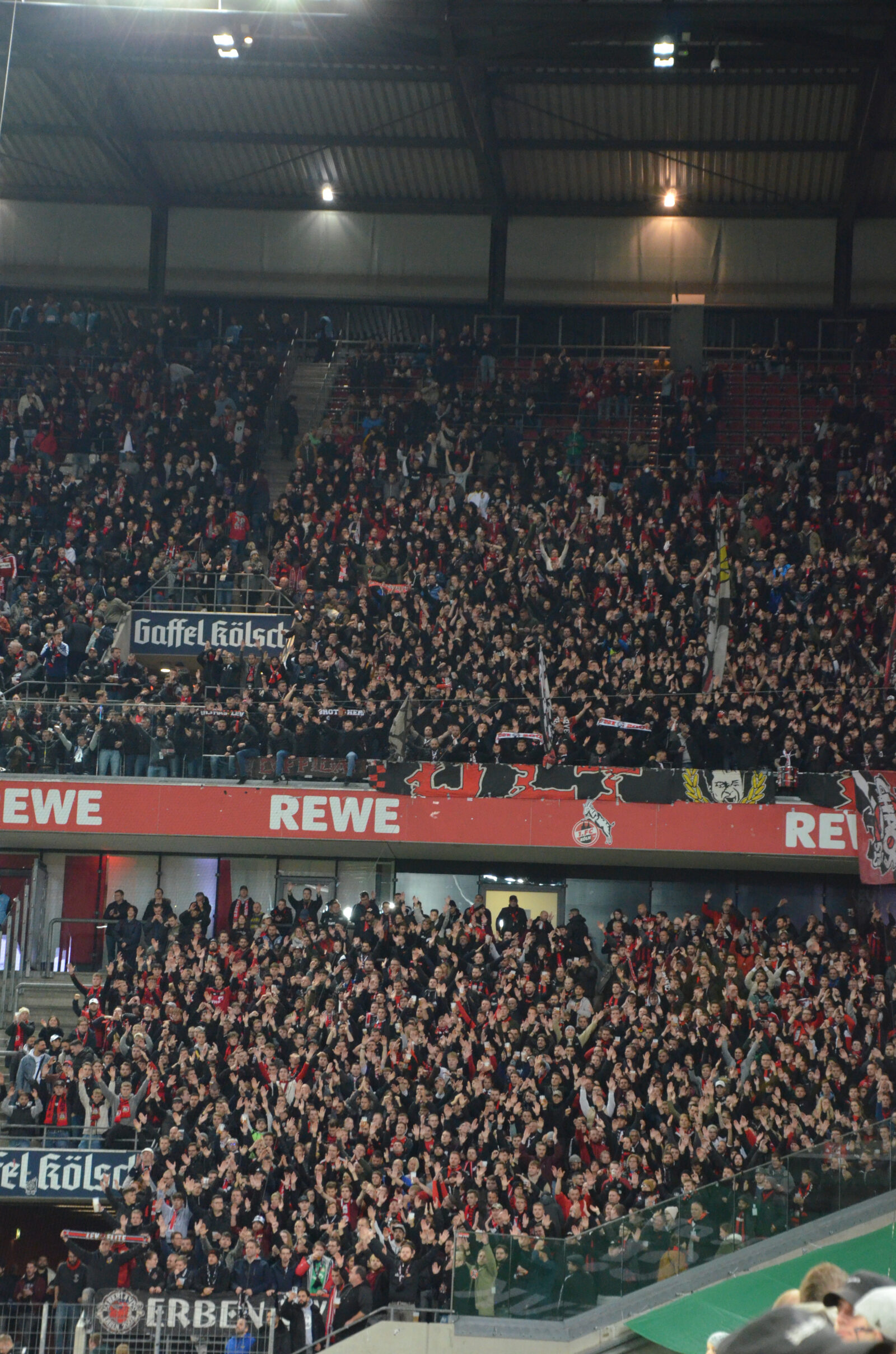 1. FC Köln – Bayer 04 Leverkusen 1-2 (2)