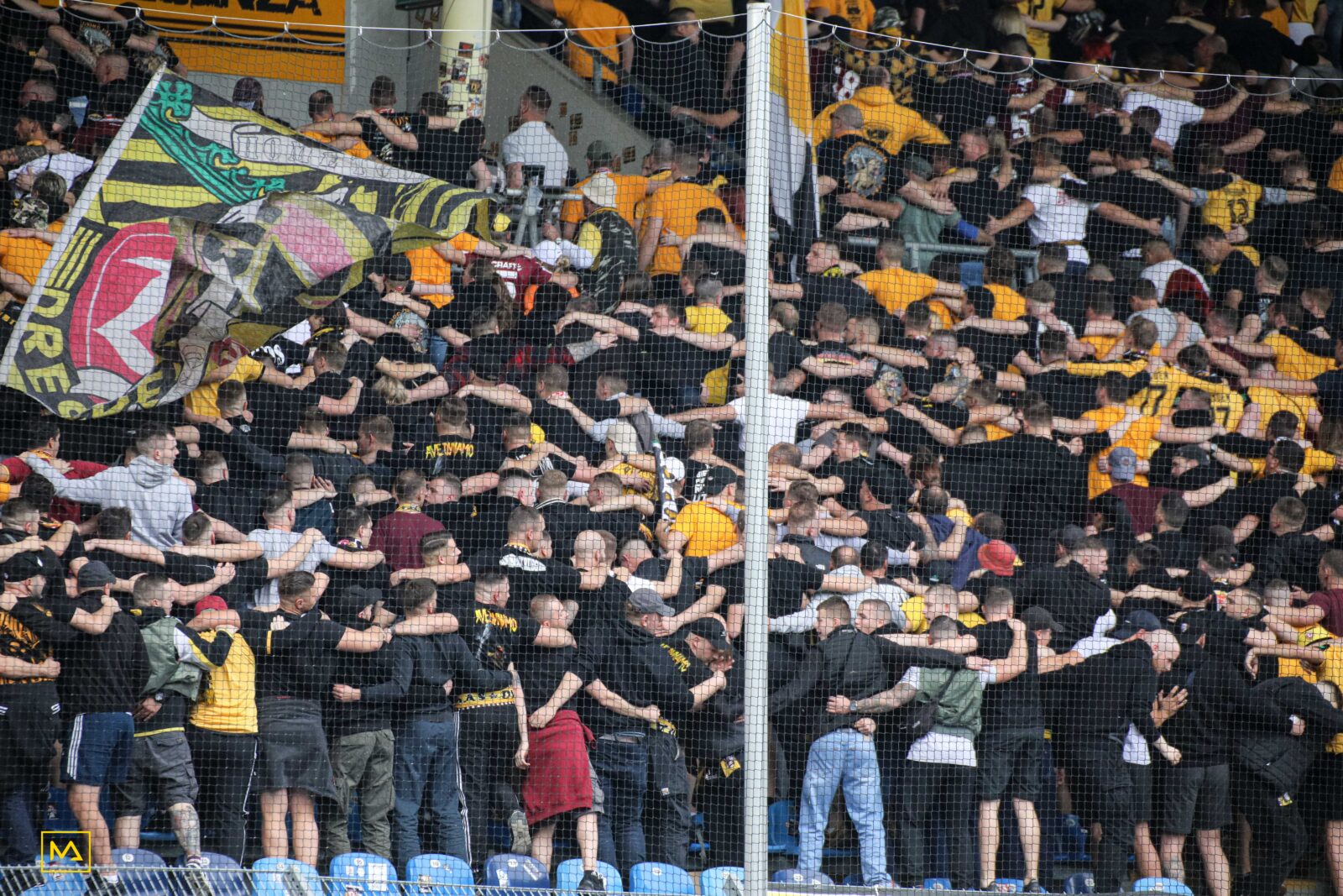 SV Waldhof Mannheim – Dynamo Dresden 2-1 (15)