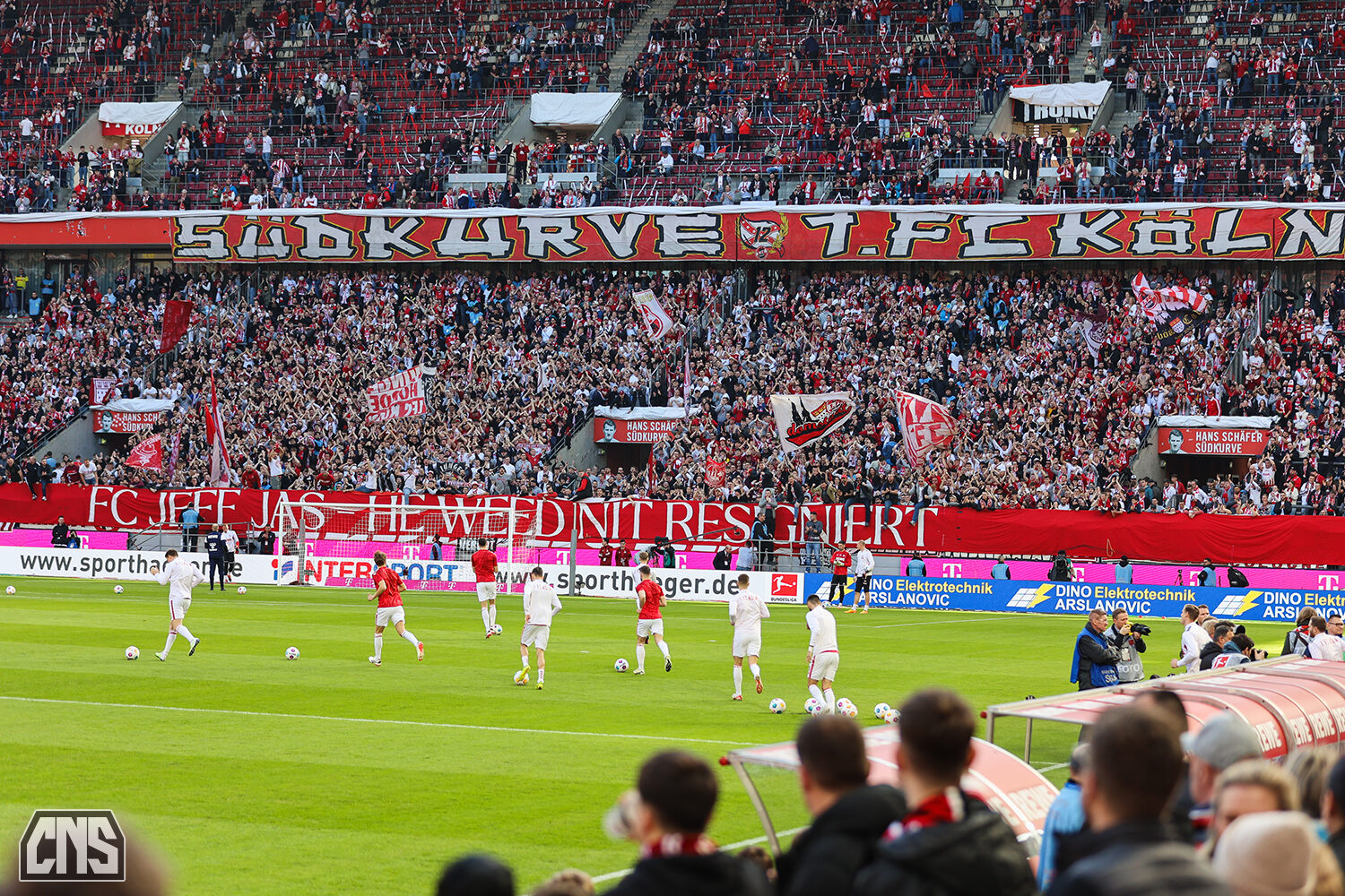 1. FC Köln – Bayer 04 Leverkusen 0-2 (17)