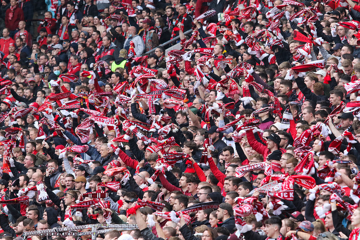 1. FC Kaiserslautern – TSV Havelse 3-0 (5)