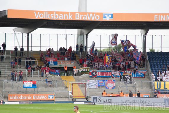 Eintracht Braunschweig vs 1. FC Heidenheim 1846 (2-0) (9)