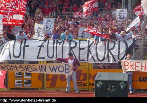 VfL Wolfsburg vs 1. FC Kaiserslautern (2-0) (3)