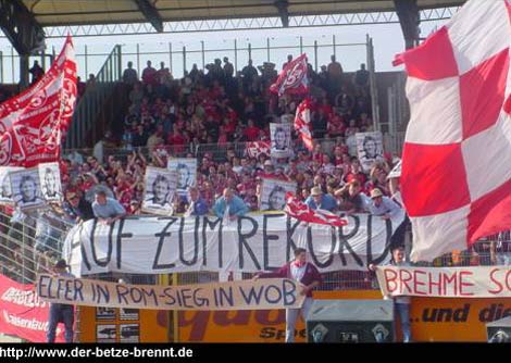 VfL Wolfsburg vs 1. FC Kaiserslautern (2-0) (4)