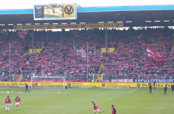 1. FC Kaiserslautern vs VfB Stuttgart (1-0) (1)