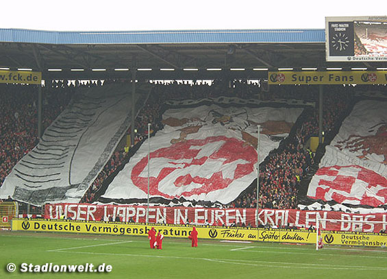 1. FC Kaiserslautern vs Eintracht Frankfurt (1-0) (15)