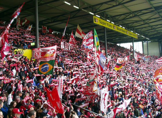 1. FC Kaiserslautern vs VfL Wolfsburg (3-2) (2)