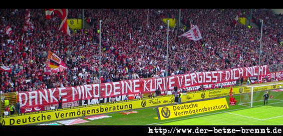 1. FC Kaiserslautern vs Borussia Dortmund (1-1) (3)