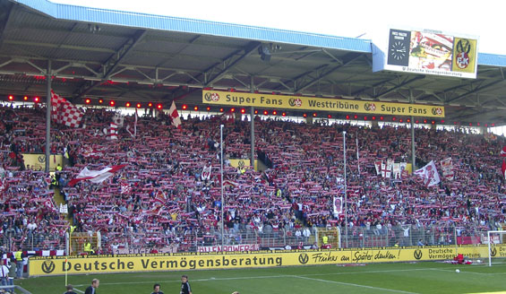 1. FC Kaiserslautern vs Hannover 96 (1-0) (1)