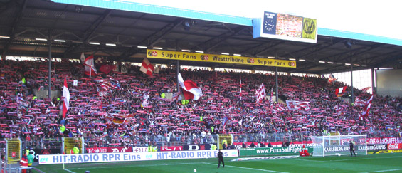 1. FC Kaiserslautern vs Borussia Dortmund (1-0) (3)