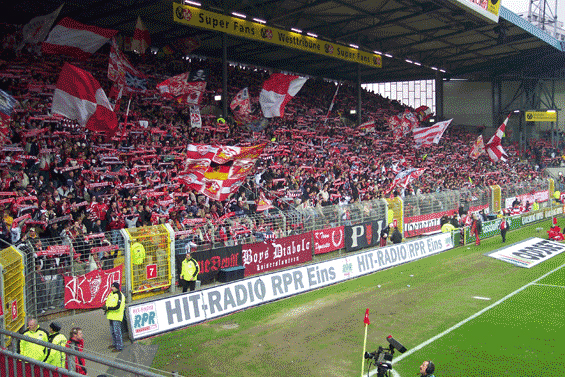 1. FC Kaiserslautern vs SC Freiburg (3-0)
