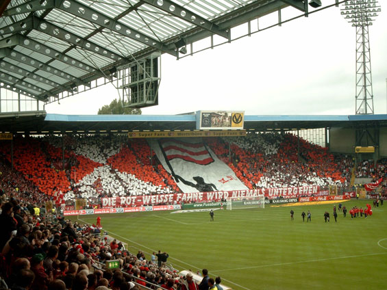 1. FC Kaiserslautern vs VfB Stuttgart (2-3) (15)