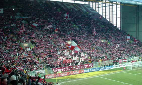 1. FC Kaiserslautern vs FC Schalke 04 (0-2) (1)