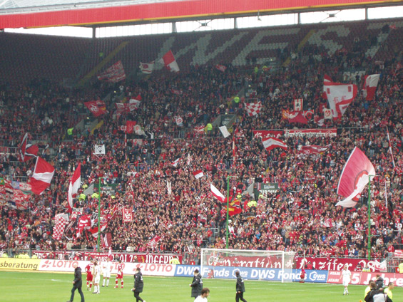 1. FC Kaiserslautern vs FC Erzgebirge Aue (2-0) (21)