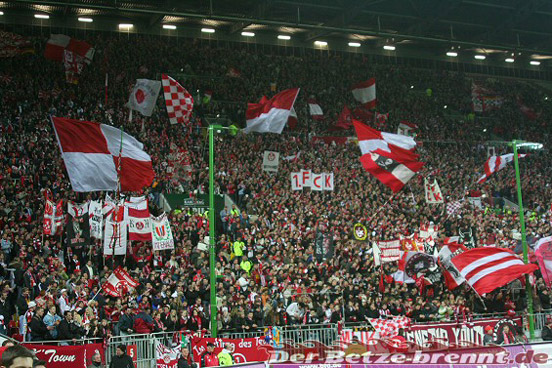 1. FC Kaiserslautern vs TuS Koblenz (2-3) (8)