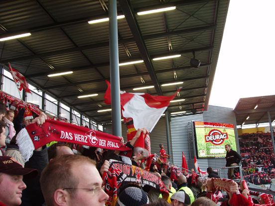 SV Wehen Wiesbaden vs 1. FC Kaiserslautern (0-2) (3)
