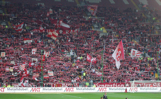 1. FC Kaiserslautern vs FC Augsburg (2-0) (5)