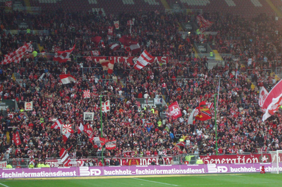 1. FC Kaiserslautern vs FC Augsburg (2-0) (8)