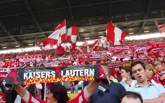 1. FC Kaiserslautern vs SC Paderborn (0-0) (11)
