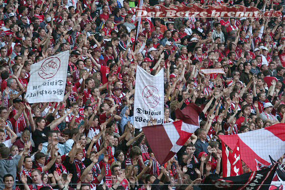 1. FC Kaiserslautern vs SC Paderborn (0-0) (16)