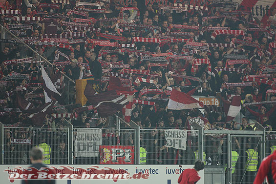 SV Wehen Wiesbaden vs 1. FC Kaiserslautern (4-2) (4)