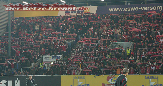 SV Wehen Wiesbaden vs 1. FC Kaiserslautern (4-2) (5)