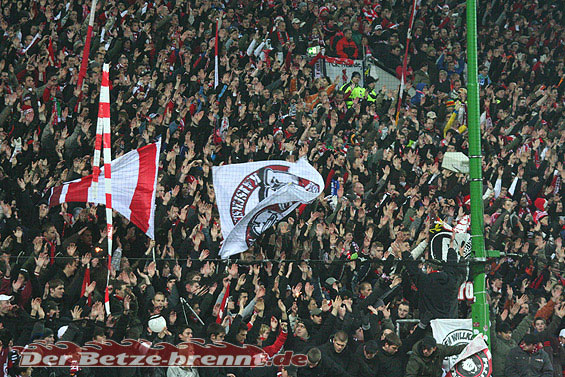 1. FC Kaiserslautern vs SC Freiburg (2-0) (19)