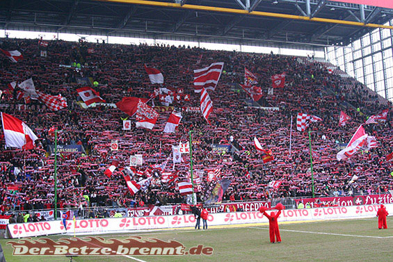 1. FC Kaiserslautern vs FC Ingolstadt 04 (2-0) (4)